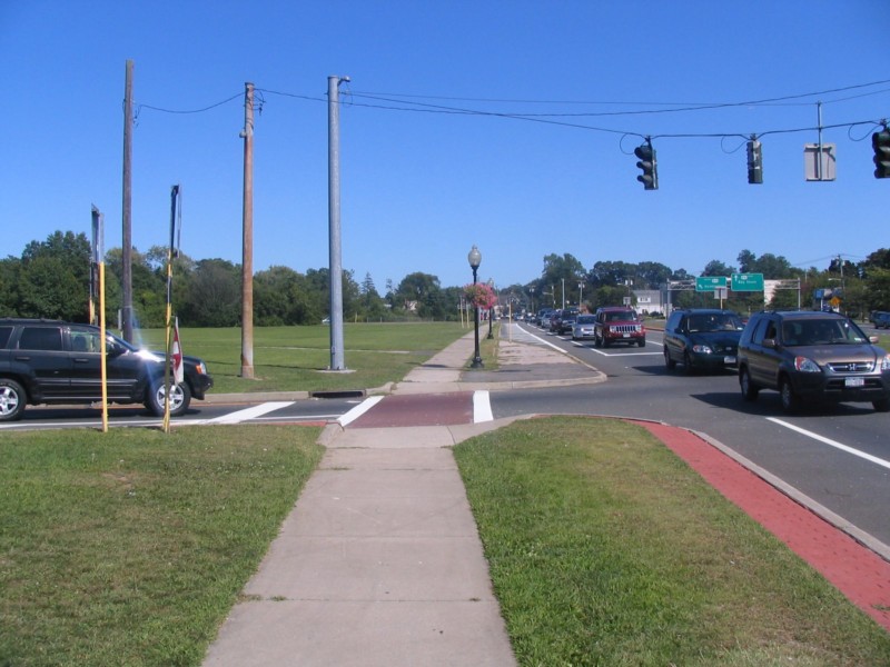 The second one has a light, but the first has no traffic control